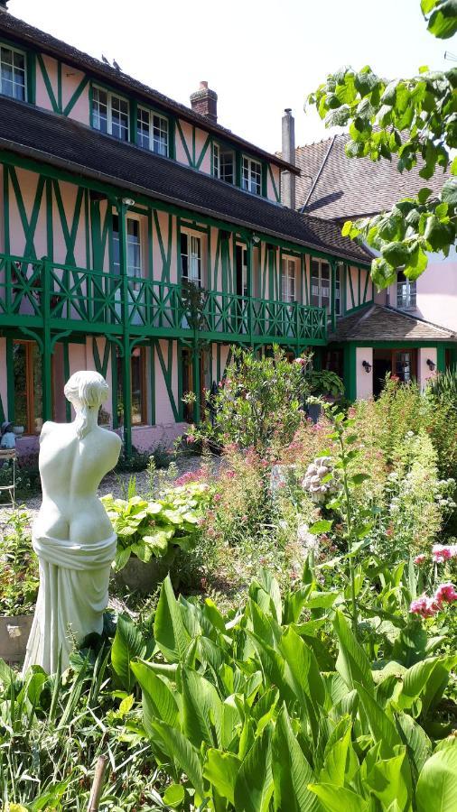 Le Jardin Des Merveilles Saint-Pierre-d'Autils Экстерьер фото
